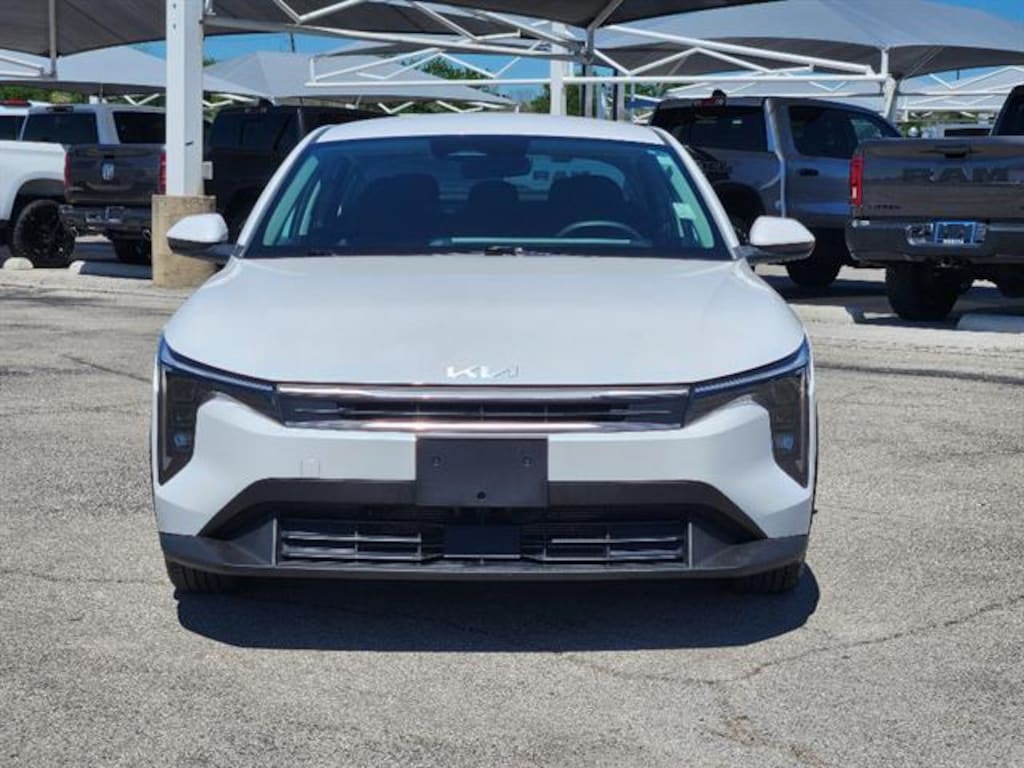 Used 2025 Kia K4 LXS Sedan