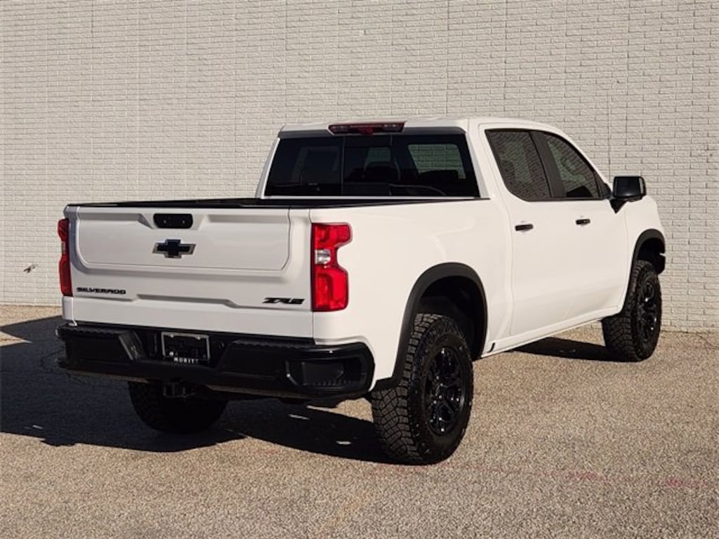 New 2026 Chevrolet Silverado 1500 ZR2 Truck