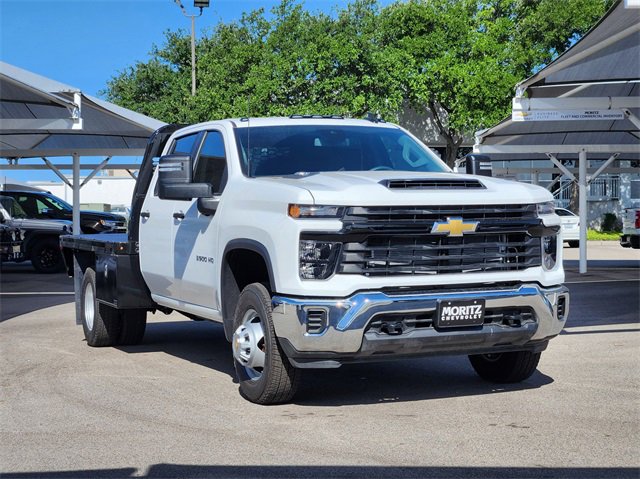 2025 Chevrolet Silverado 3500HD Work Truck photo 2