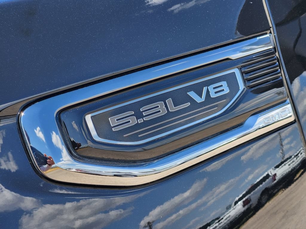 2026 GMC Sierra 1500 SLT - Photo 13