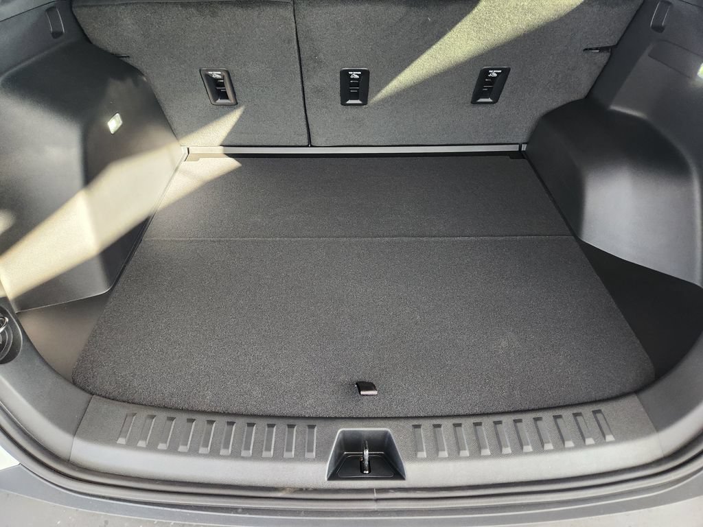 2027 Chevrolet Equinox LT - Photo 20