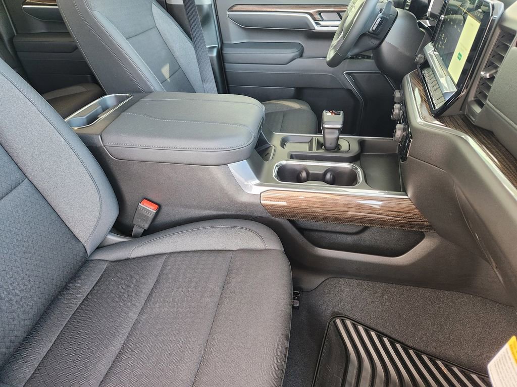 2026 Chevrolet Silverado 1500 LT - Photo 11
