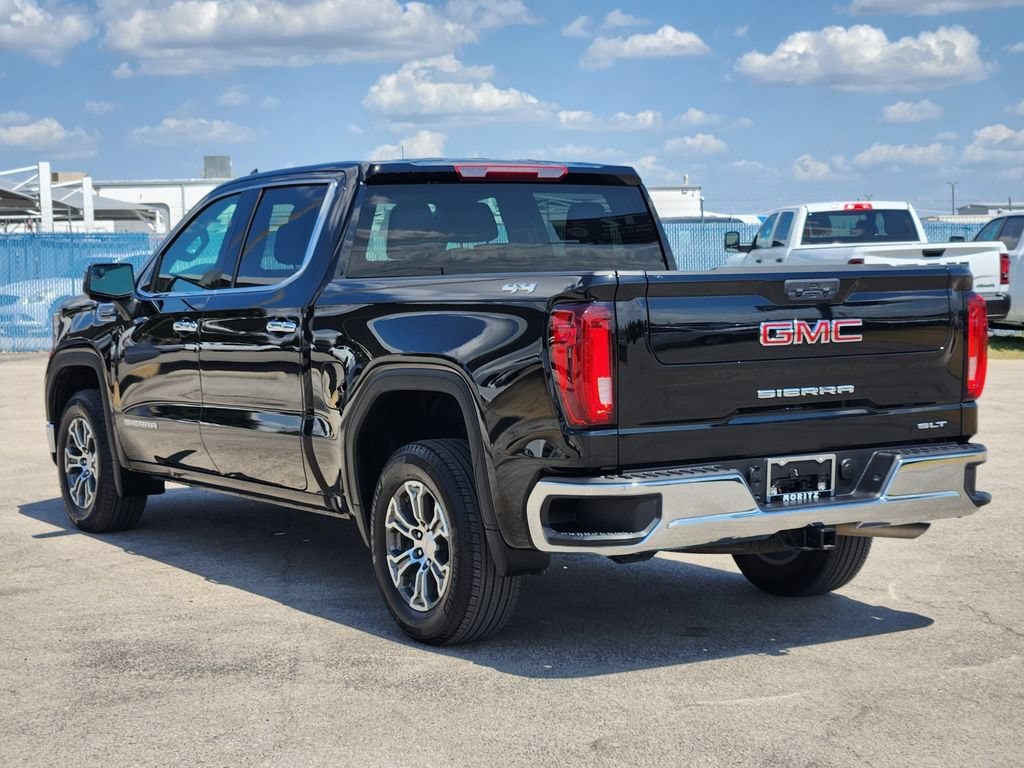 2026 GMC Sierra 1500 SLT - Photo 7
