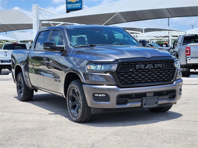 2025 Ram 1500 Lone Star photo 3
