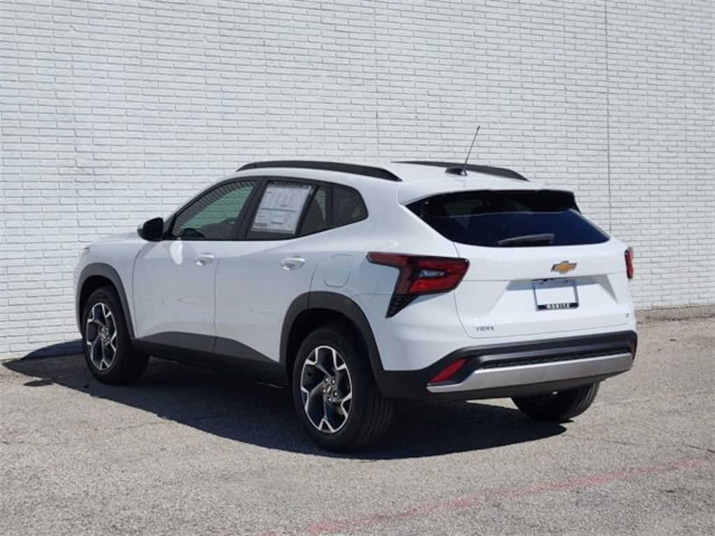 New 2026 Chevrolet Trax LT SUV