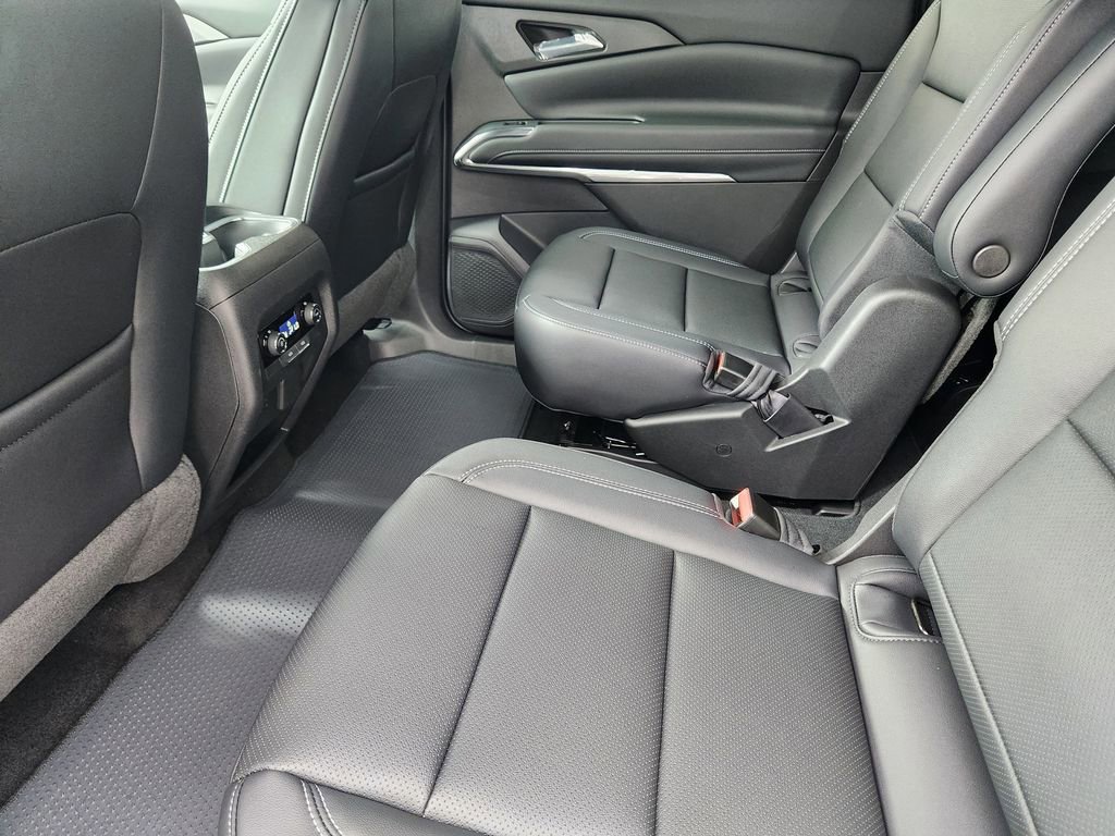 2026 Chevrolet Traverse LT - Photo 18