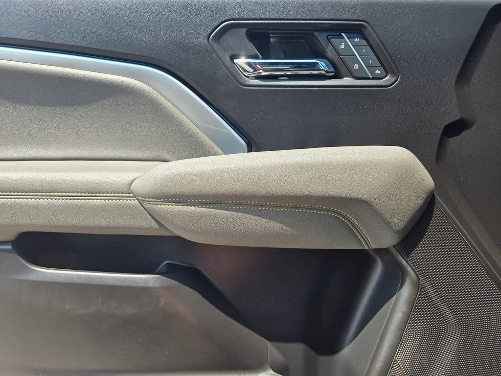 2024 Chevrolet Colorado ZR2 - Photo 22
