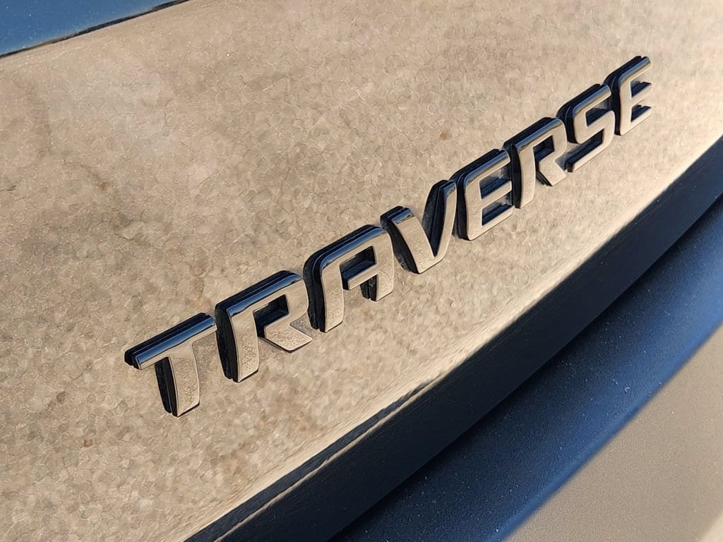 2023 Chevrolet Traverse RS - Photo 12