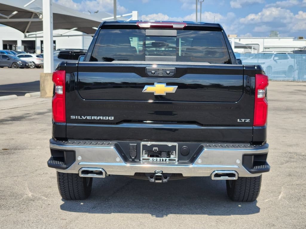 2025 Chevrolet Silverado 1500 LTZ - Photo 6