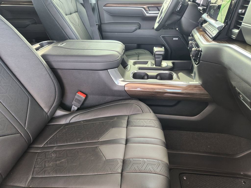 2025 Chevrolet Silverado 1500 RST - Photo 10