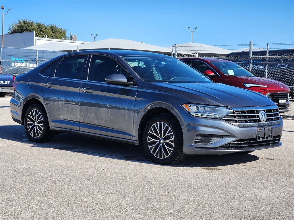 Used 2021 Volkswagen Jetta 1.4T SE Sedan