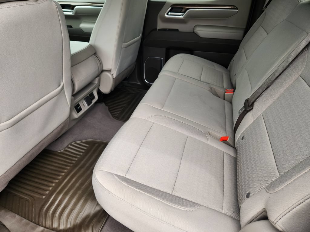 2025 Chevrolet Silverado 1500 LT - Photo 29