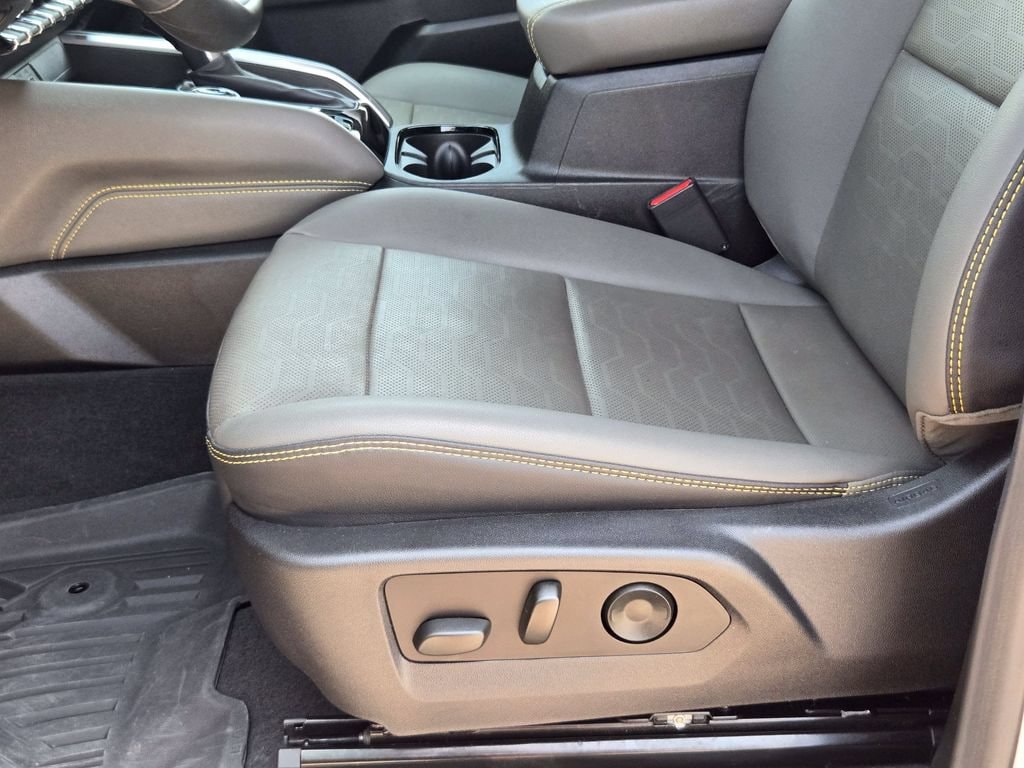 2024 Chevrolet Colorado ZR2 - Photo 23