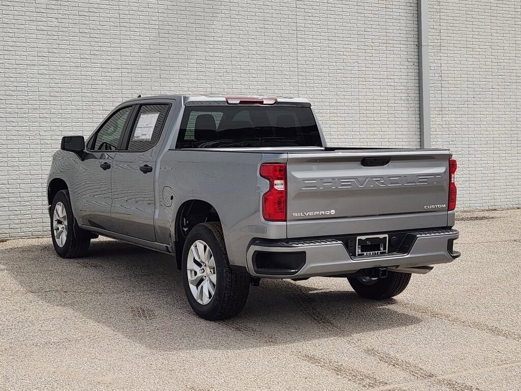 New 2026 Chevrolet Silverado 1500 Custom Truck