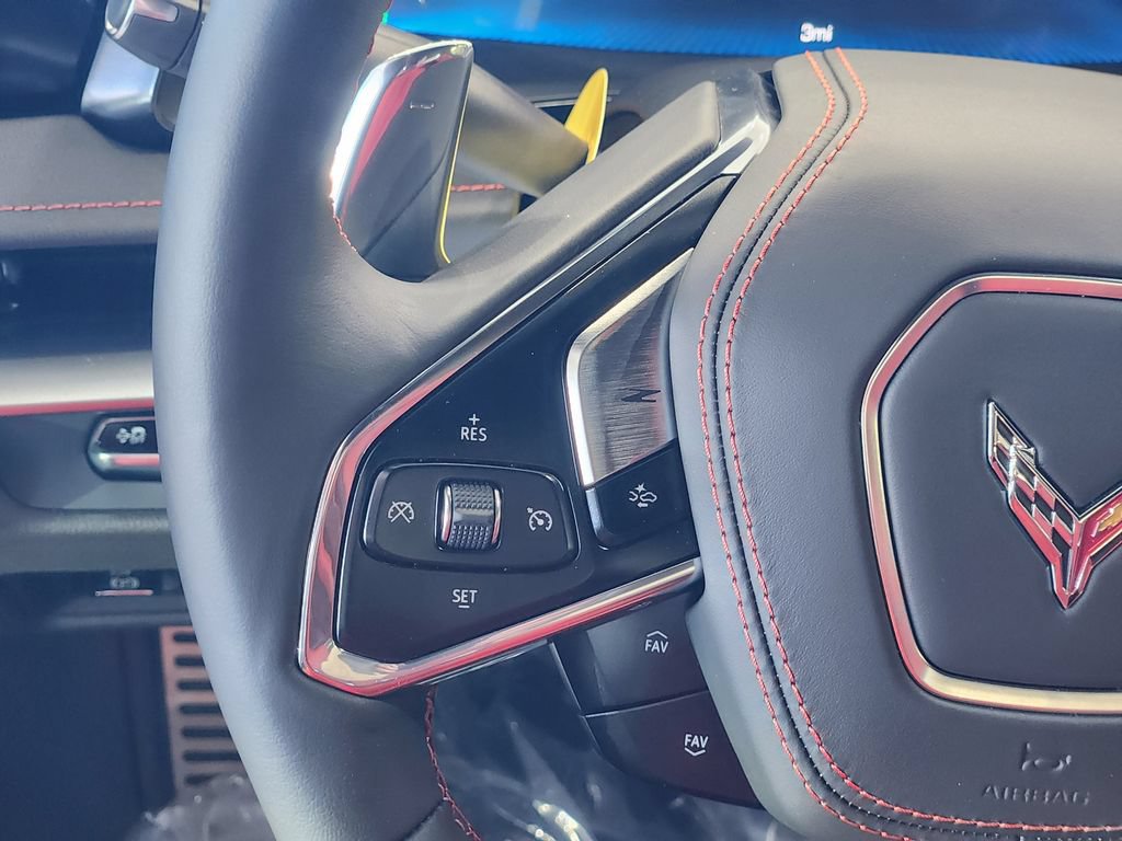 2027 Chevrolet Corvette 2LT - Photo 16