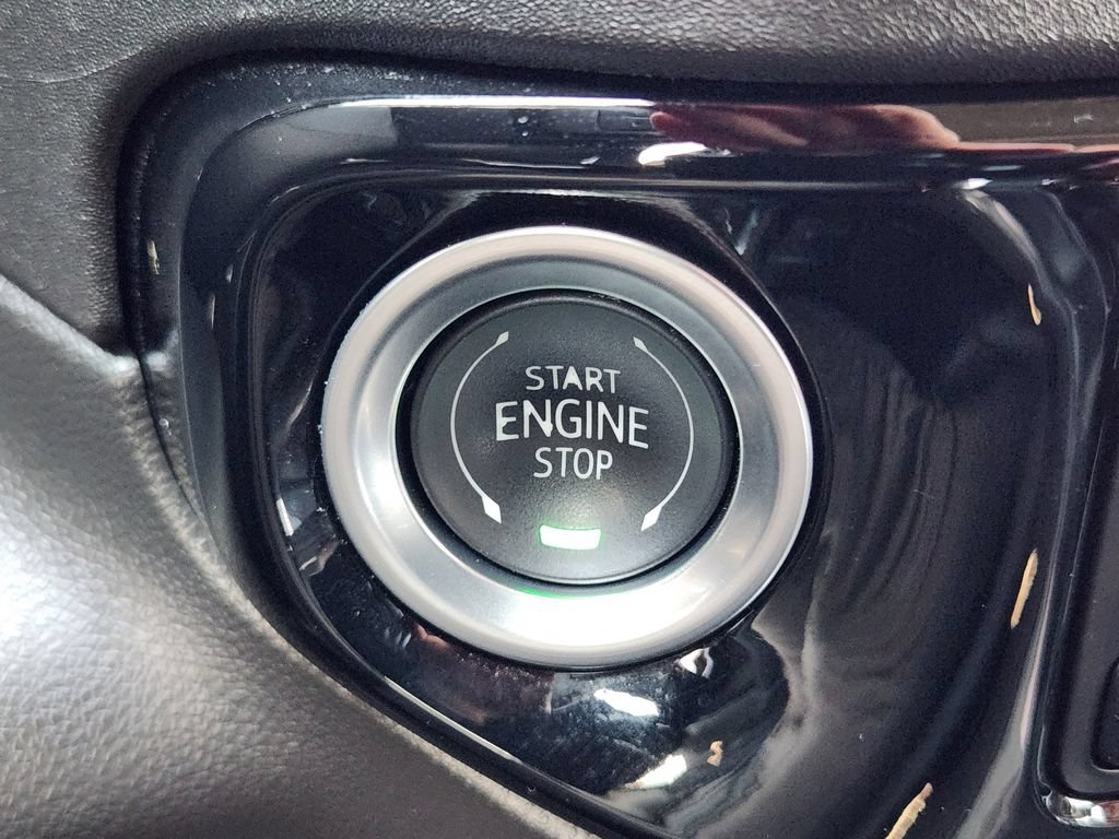2025 Chevrolet Silverado 1500 LTZ - Photo 21