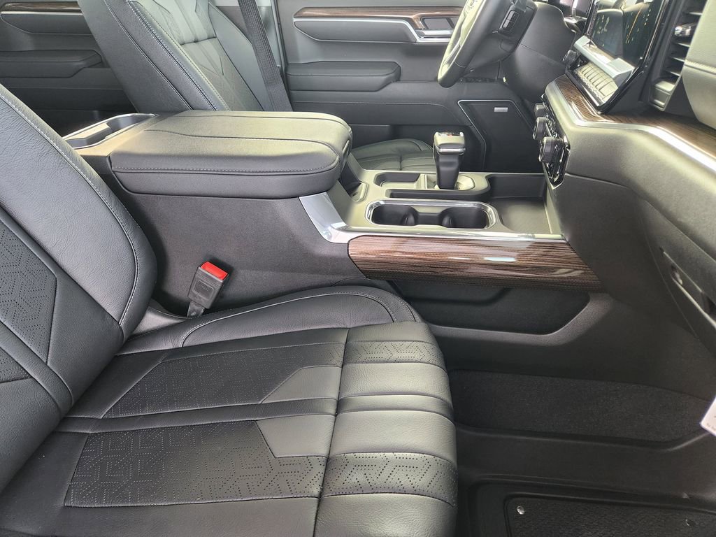 2025 Chevrolet Silverado 1500 RST - Photo 11