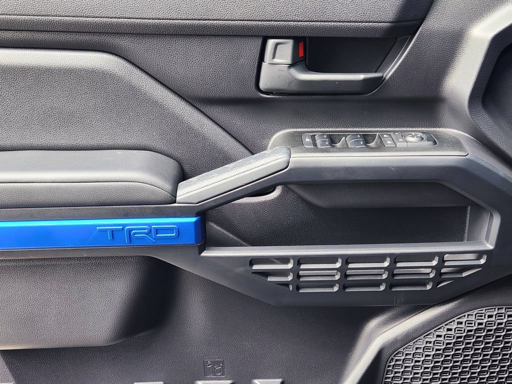 2025 Toyota 4Runner TRD Off-Road - Photo 23