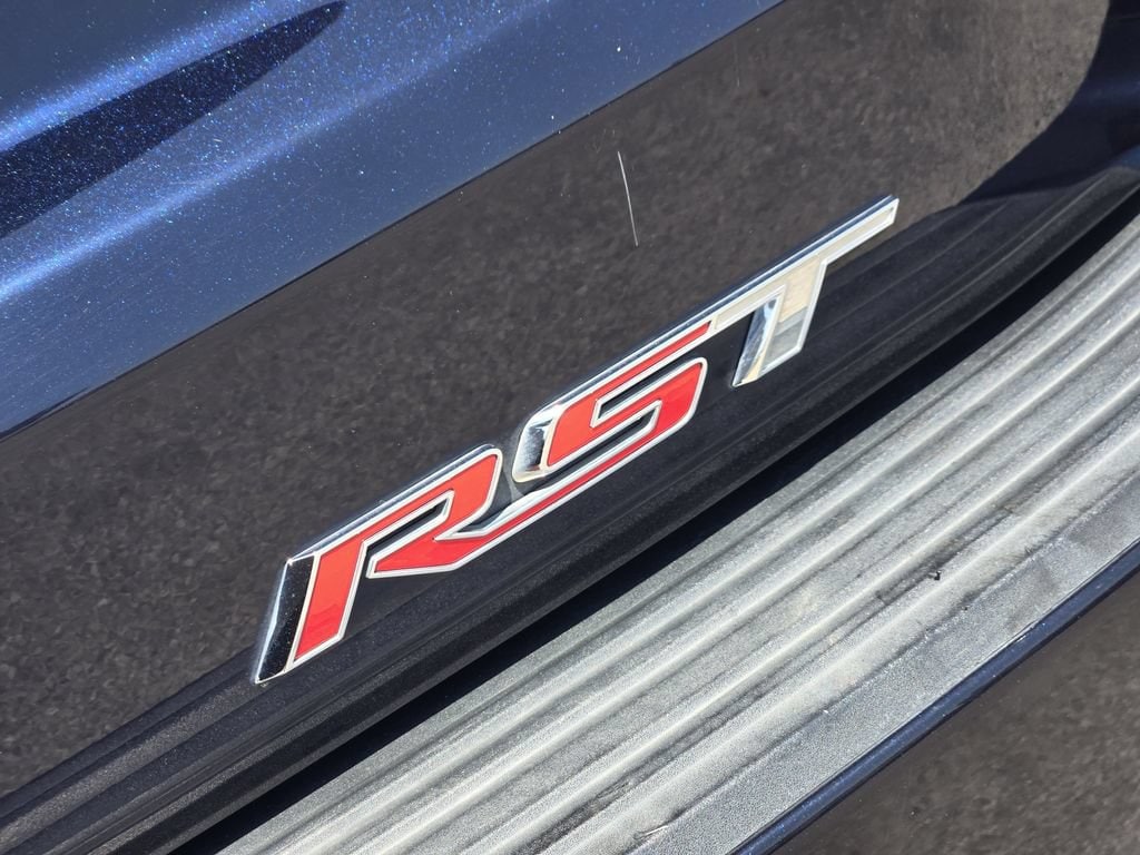 2023 Chevrolet Suburban RST - Photo 7
