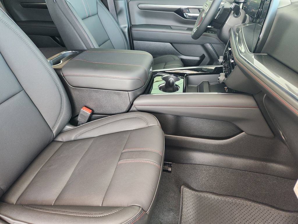 2026 Chevrolet Tahoe RST - Photo 11