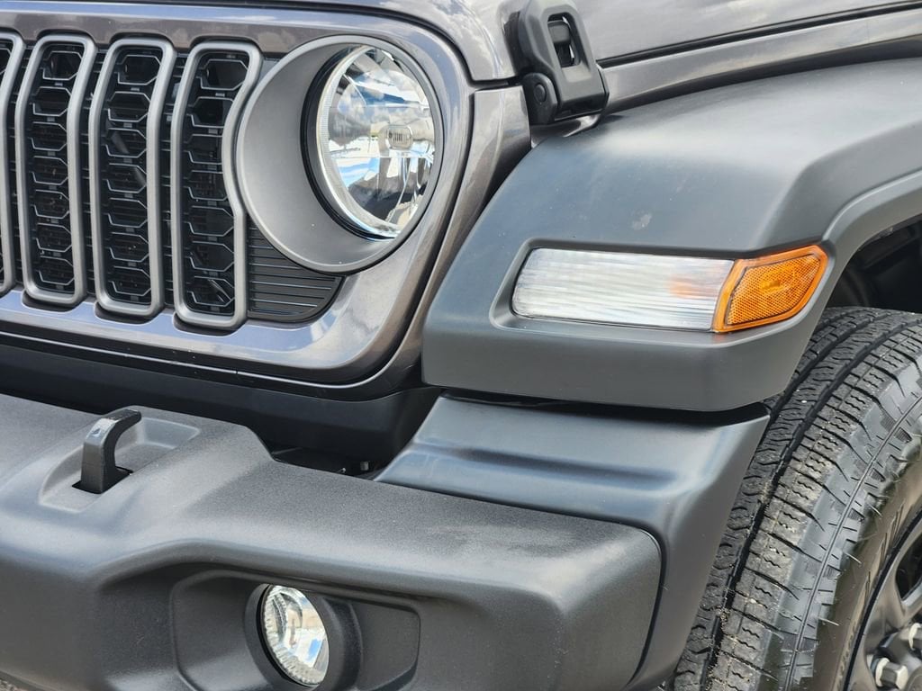 2025 Jeep Wrangler 4-Door Sport - Photo 8