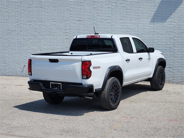 2026 Chevrolet Colorado Trail Boss photo 3