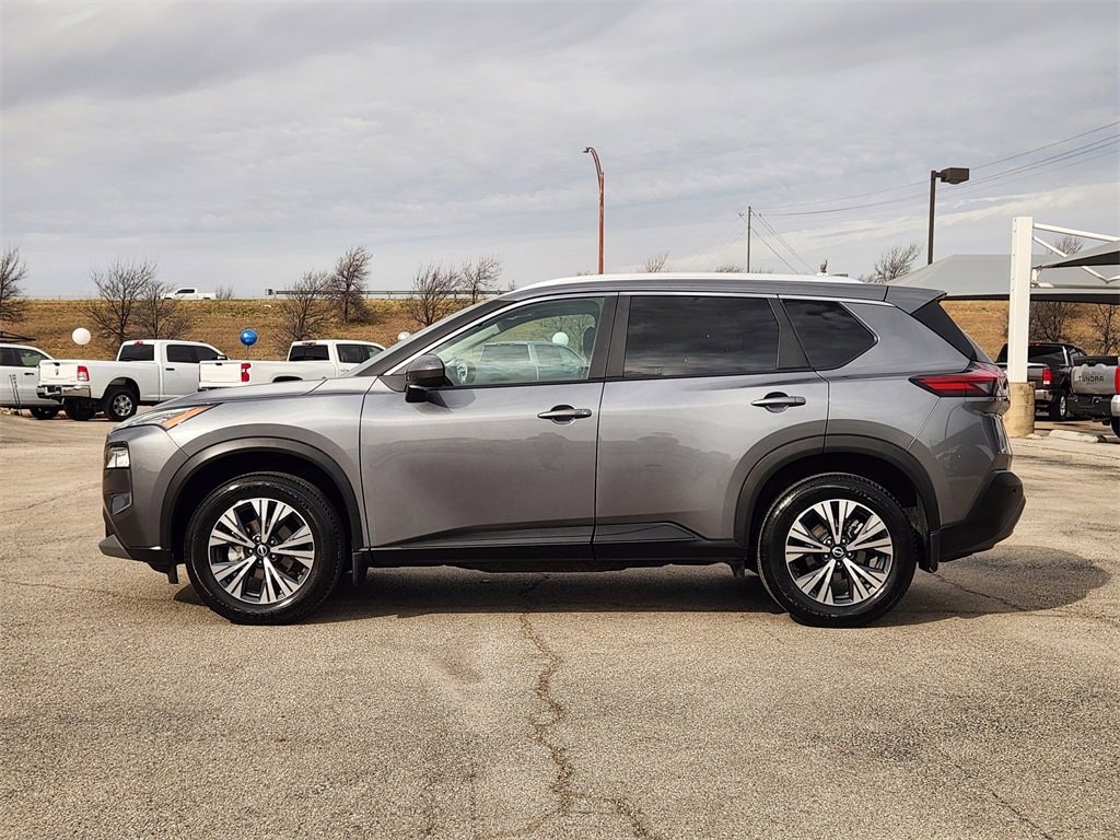 Used 2023 Nissan Rogue SV FWD SUV