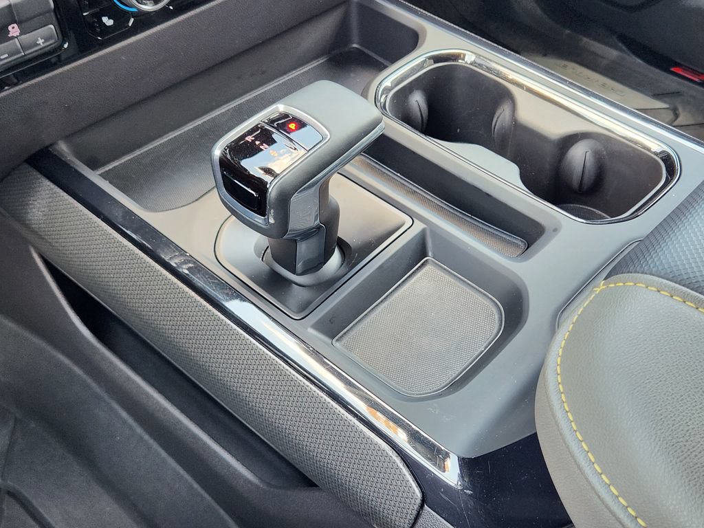 2025 Chevrolet Silverado 1500 ZR2 - Photo 20