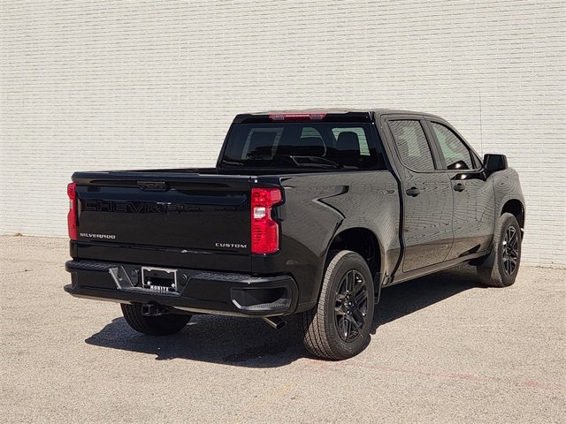 2026 Chevrolet Silverado 1500 Custom photo 3