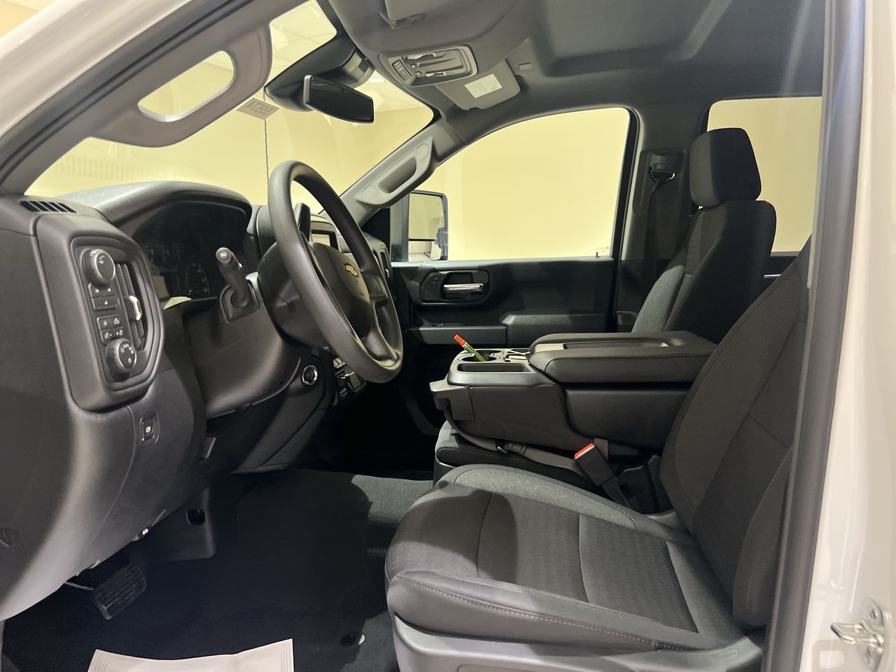 2026 Chevrolet Silverado 2500 HD Custom - Photo 46