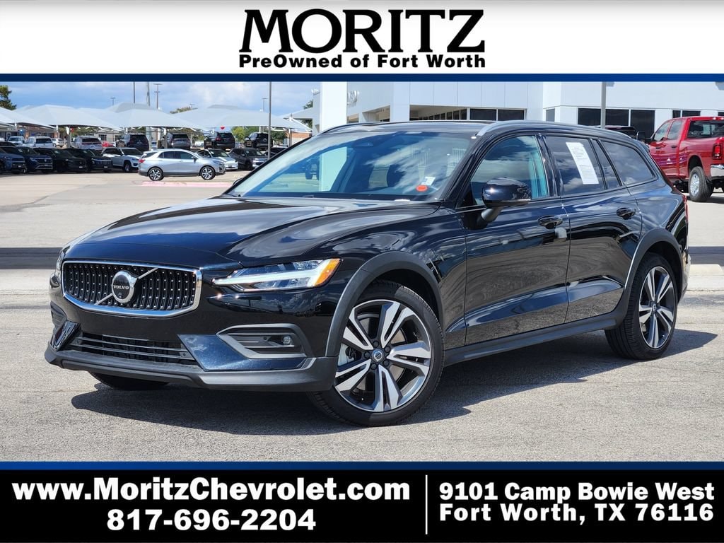 2025 Volvo V60 Cross Country