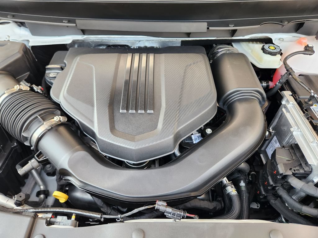 2027 Chevrolet Traverse LT - Photo 21