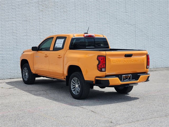 2026 Chevrolet Colorado LT photo 2