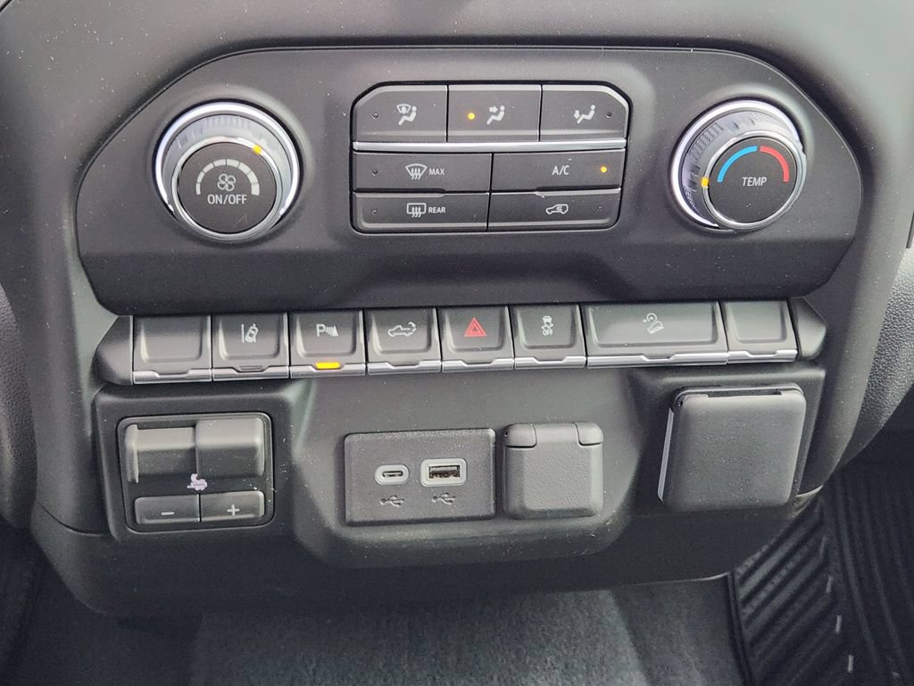 2026 Chevrolet Silverado 2500 HD Custom - Photo 15