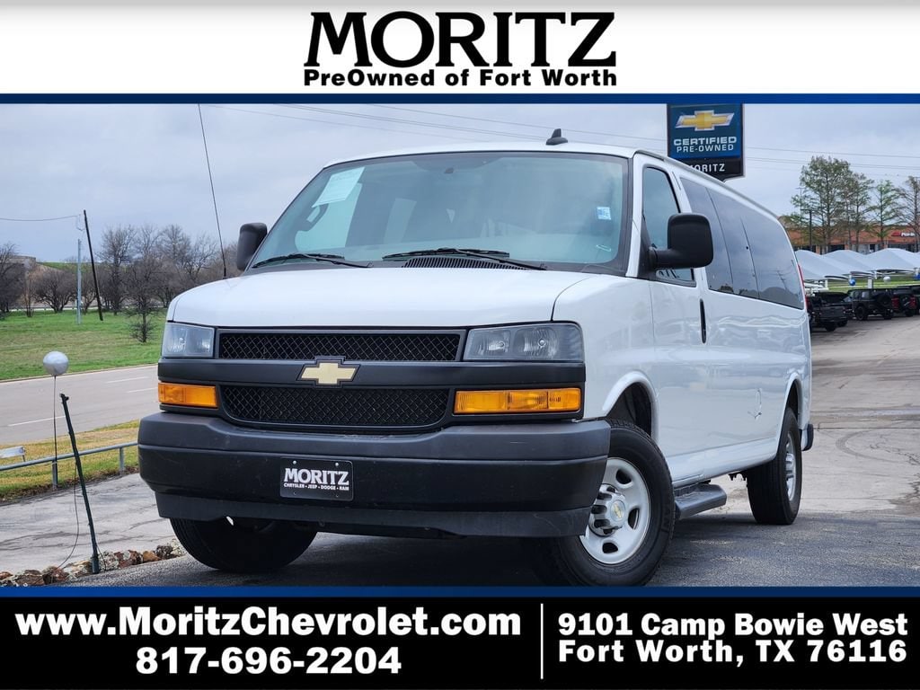 2023 Chevrolet Express 3500 LS Extended's photo