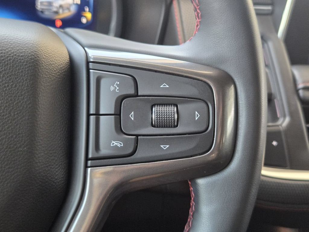 2023 Chevrolet Suburban RST - Photo 26