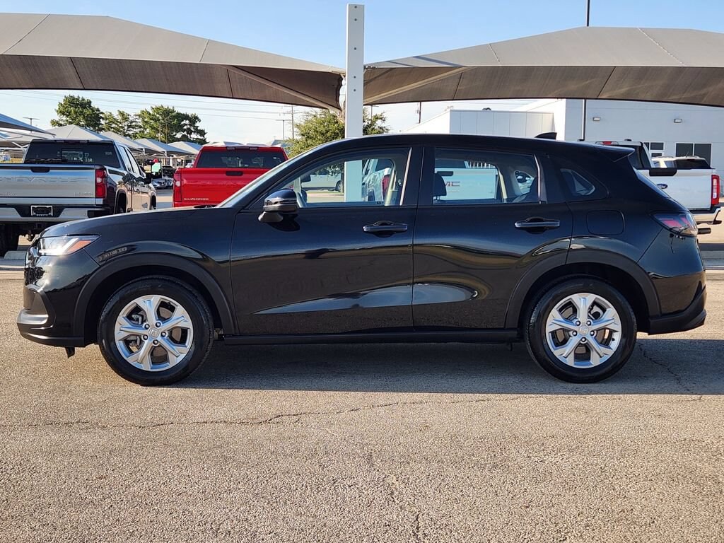 Used 2025 Honda HR-V AWD LX SUV