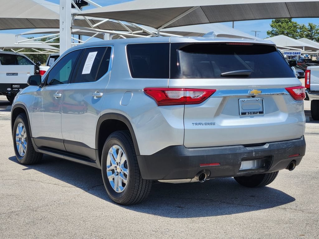 2021 Chevrolet Traverse LS - Photo 7