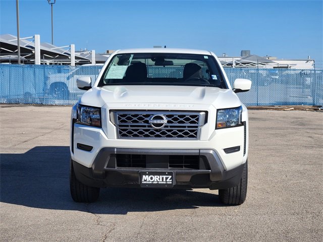 2024 Nissan Frontier SV photo 2