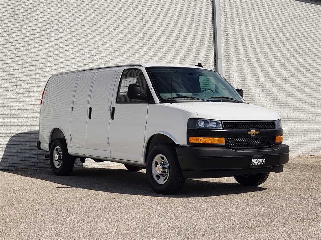 New 2025 Chevrolet Express Cargo 2500 WT Van