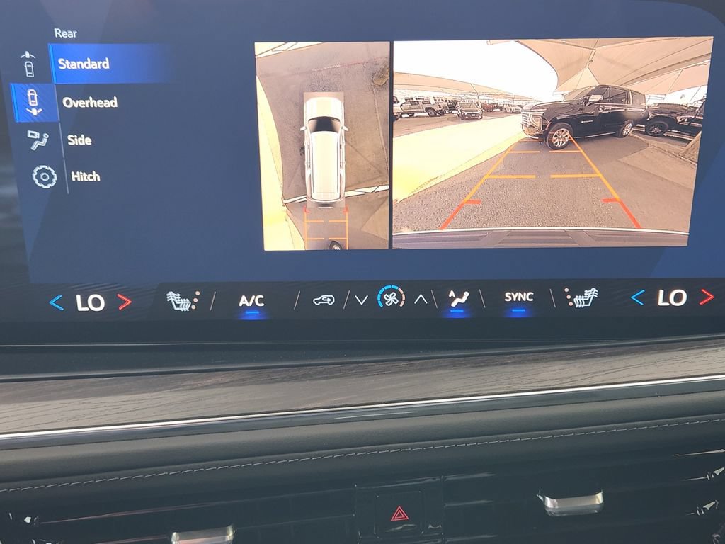 2026 Chevrolet Suburban LT - Photo 14