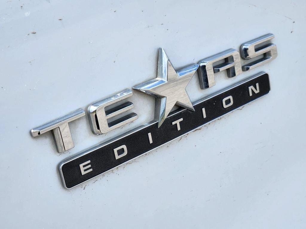2021 Chevrolet Silverado 1500 LTZ - Photo 12