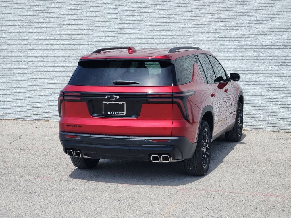 New 2026 Chevrolet Traverse LT SUV