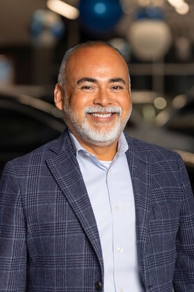 Staff member Hugo Arevalo from eb8a3b09e4a2