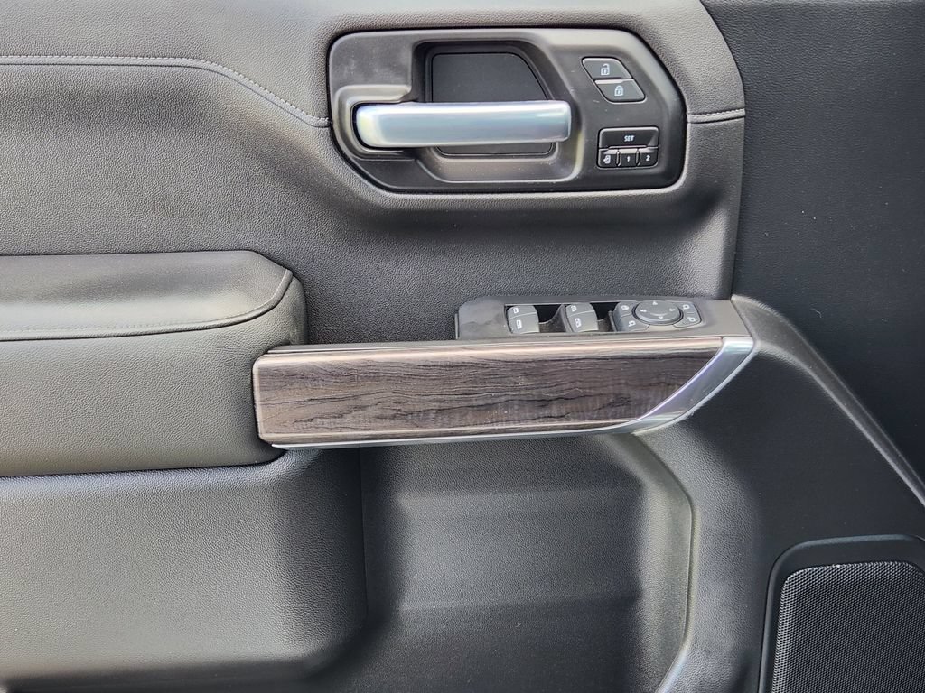 2021 Chevrolet Silverado 1500 LTZ - Photo 23