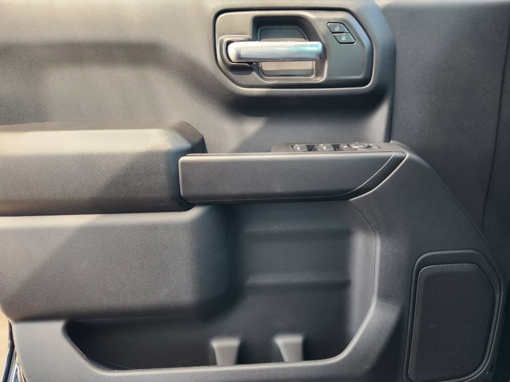 2026 Chevrolet Silverado 1500 Custom - Photo 17