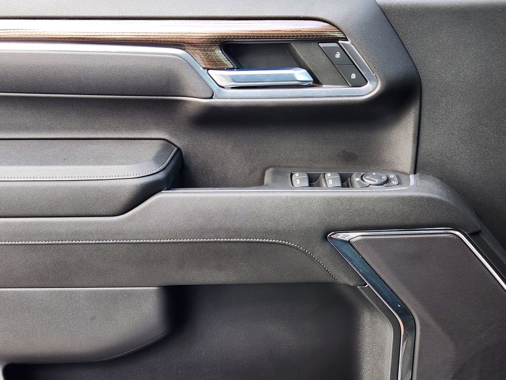 2023 Chevrolet Silverado 1500 RST - Photo 22
