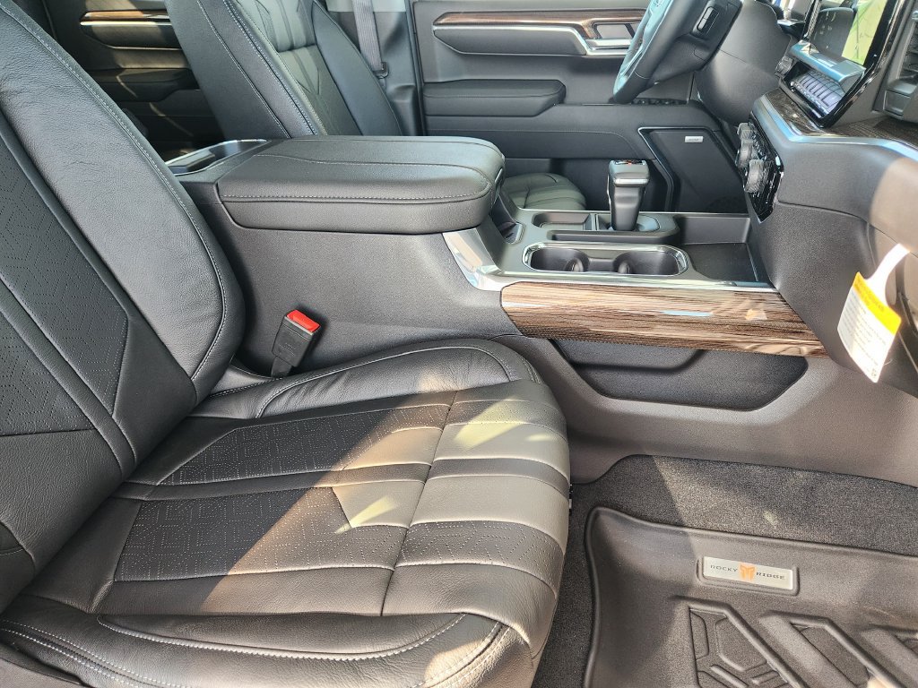 2026 Chevrolet Silverado 1500 RST - Photo 11