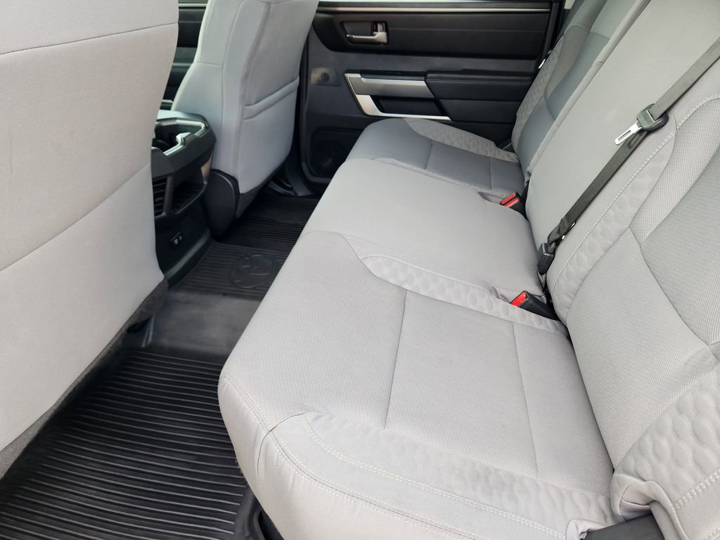 2024 Toyota Tundra SR5 - Photo 29