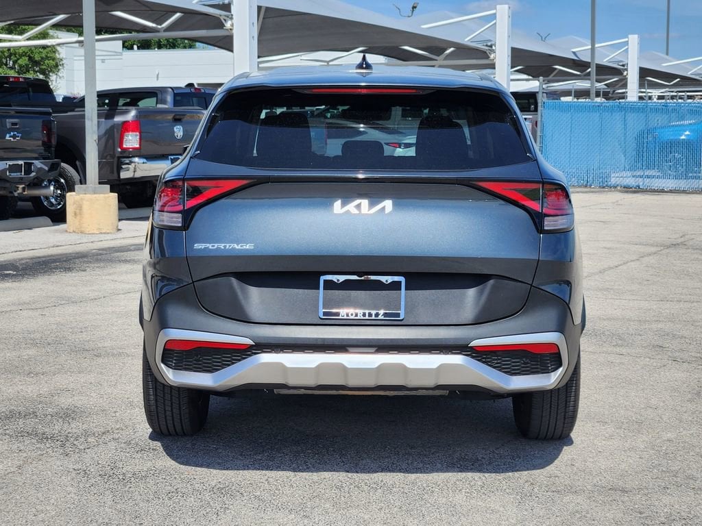2025 Kia Sportage LX - Photo 6